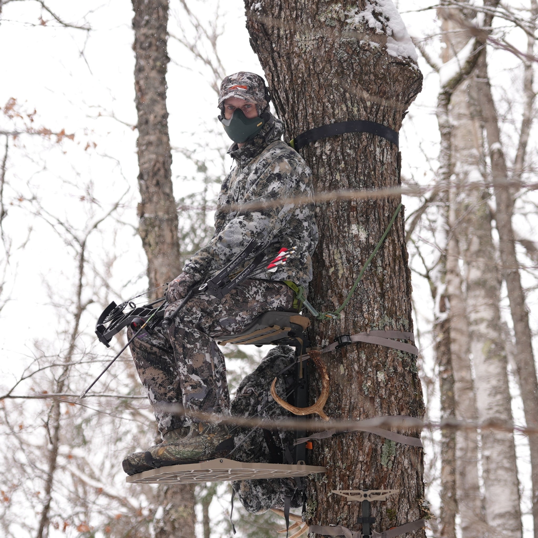 Rozvelt Vektr - Premium Hunting Accessory for Scent Elimination
