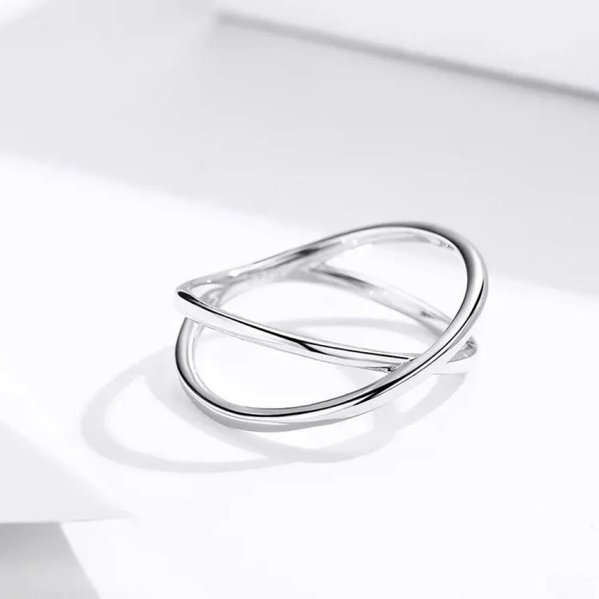 Breathtaking 14K Gold Plated X Ring - Elegant Minimalist 925 Sterling Silver Cross Ring For Women - Promise Jewelry Scr543