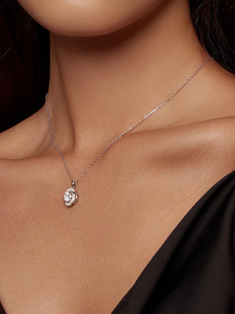 Lucky Clover 1ct Moissanite Sterling Silver Pendant Necklace