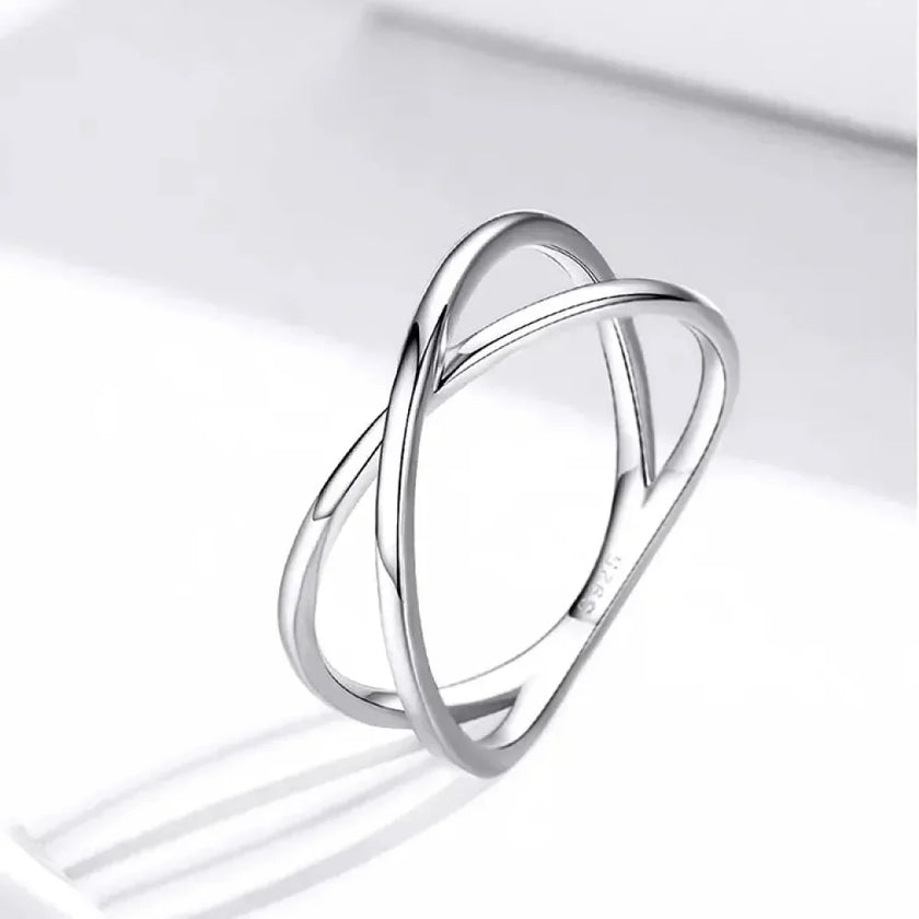 Breathtaking 14K Gold Plated X Ring - Elegant Minimalist 925 Sterling Silver Cross Ring For Women - Promise Jewelry Scr543