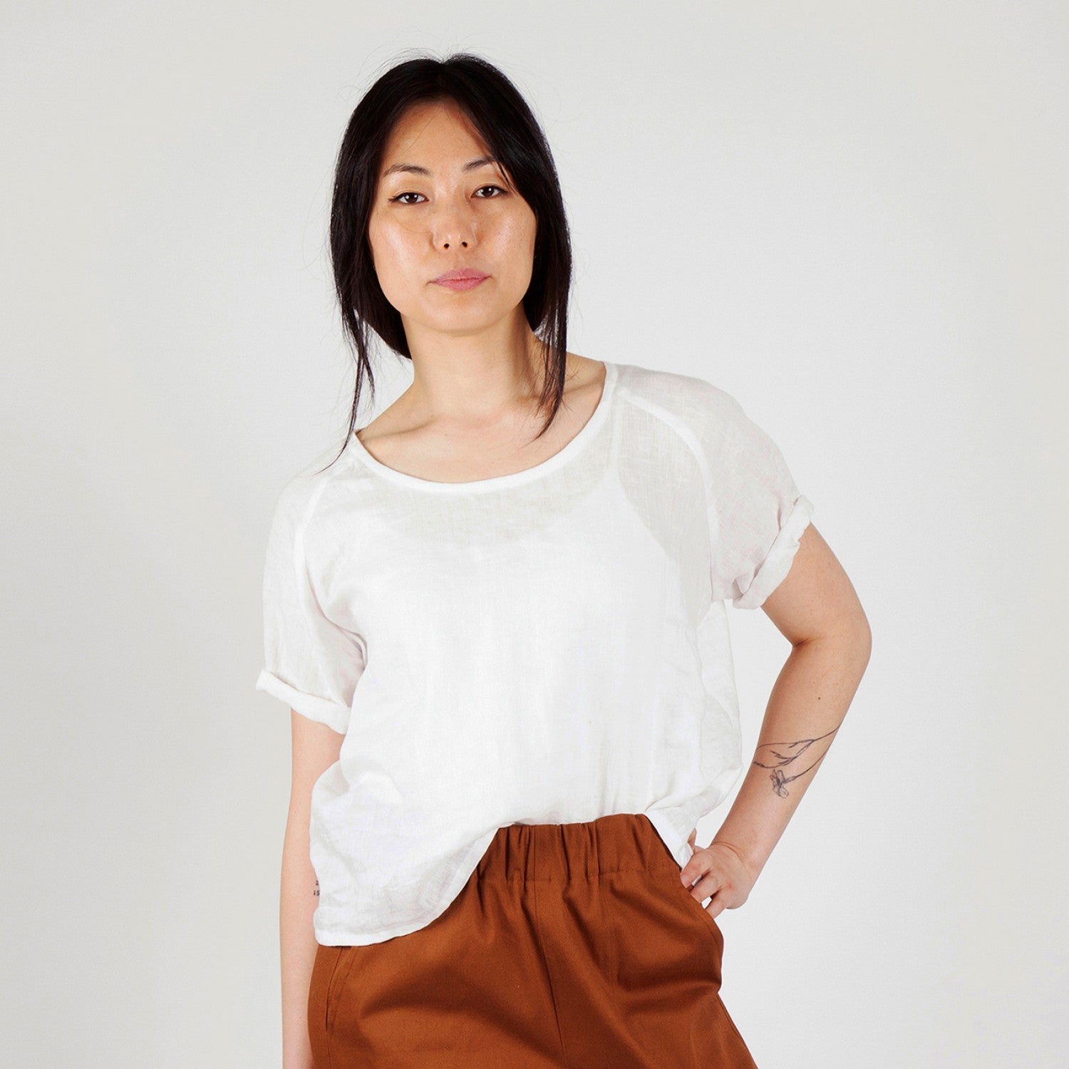 Sew House Seven - Remy Raglan Top.  Standard Sizes 00 - 20 / Curvy 14 - 34