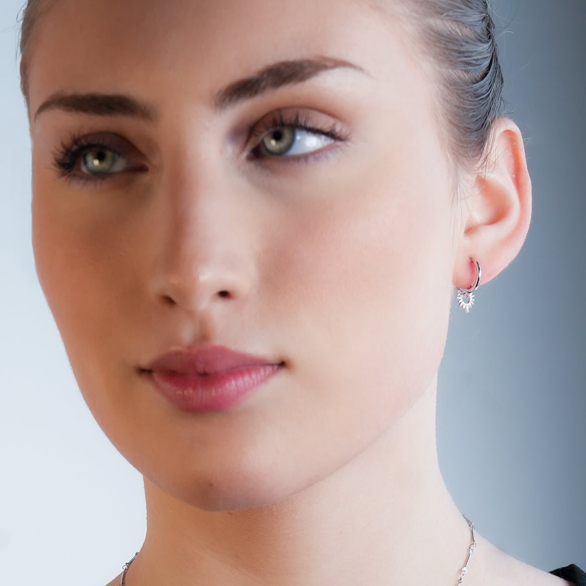 SONNE Or Blanc (Couleur Argentée) : Boucles d'oreilles à l'ancienne avec breloques étoiles texturées