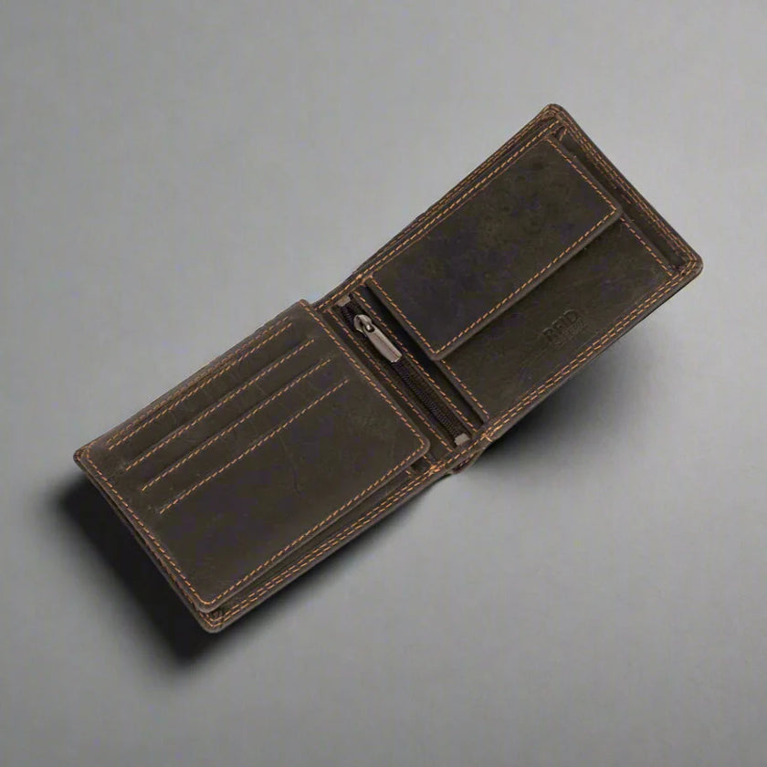 Greenwood Leather Men's Wallet. RFID-Blocking Oil Pull-Up Leather
