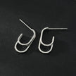 St SIMON Or Blanc (Couleur Argentée) : Boucles d'oreilles rectangulaires doubles à coins arrondis.