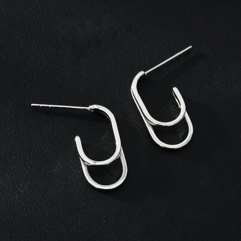 St SIMON Or Blanc (Couleur Argentée) : Boucles d'oreilles rectangulaires doubles à coins arrondis.