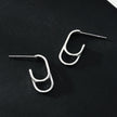 St SIMON Or Blanc (Couleur Argentée) : Boucles d'oreilles rectangulaires doubles à coins arrondis.