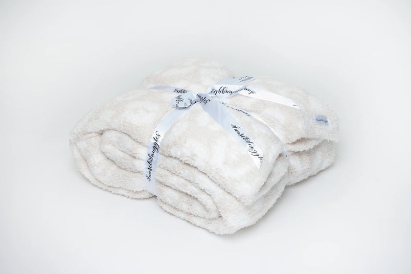 Blushing Beige & Off White Leopard 2.0 Print Extended Throw