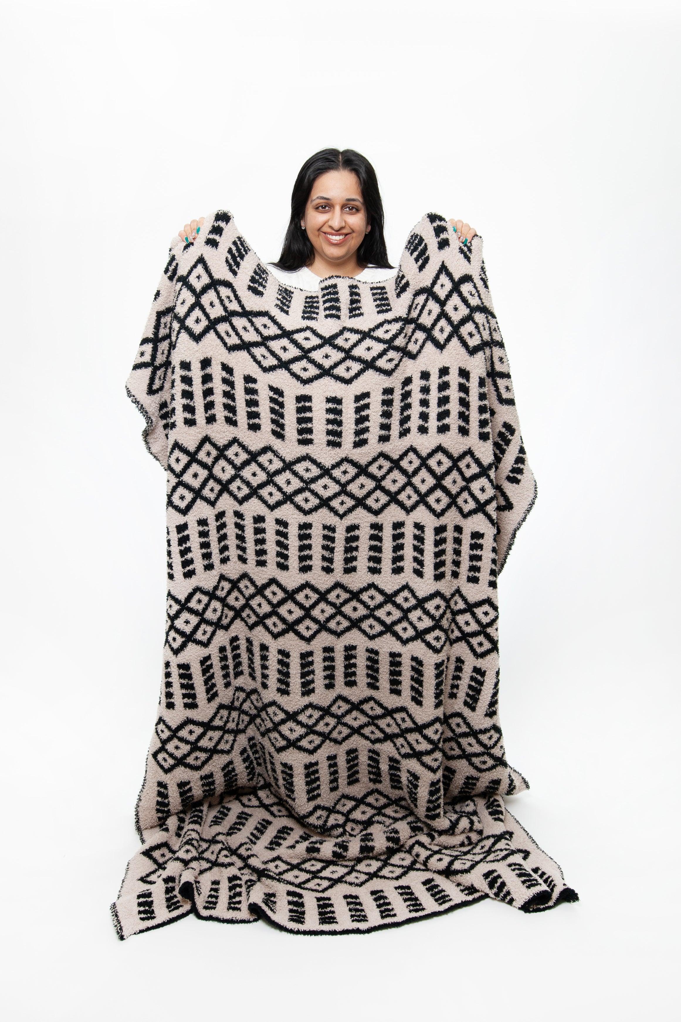 Tap Shoe & Rainy Day Diamond Point Print Extended Throw