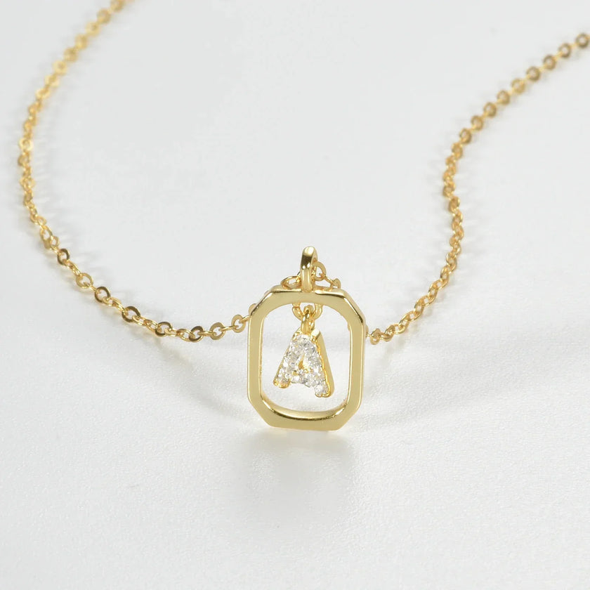 Personalized Initial Necklace in 925 Sterling Silver
