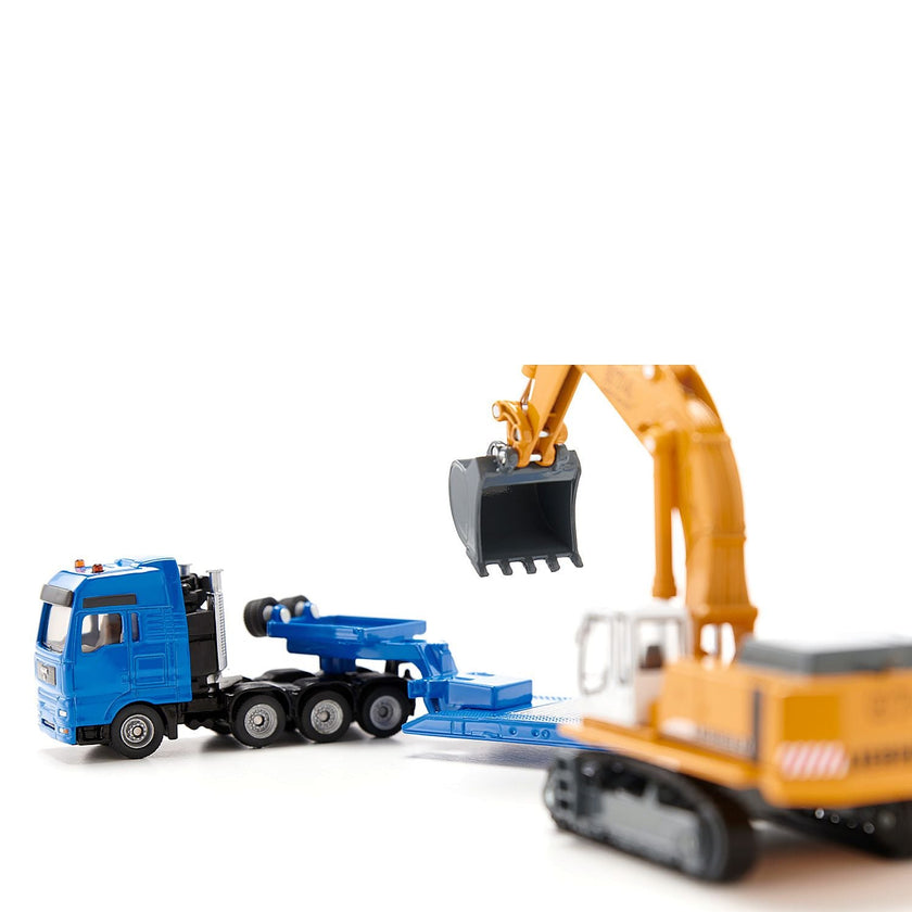 Siku - Heavy Haulage Transporter With Flat-Bed Trailer