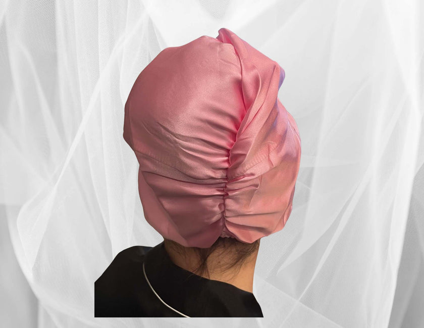 Silk Bonnet Carmine (Square Knotted Design)
