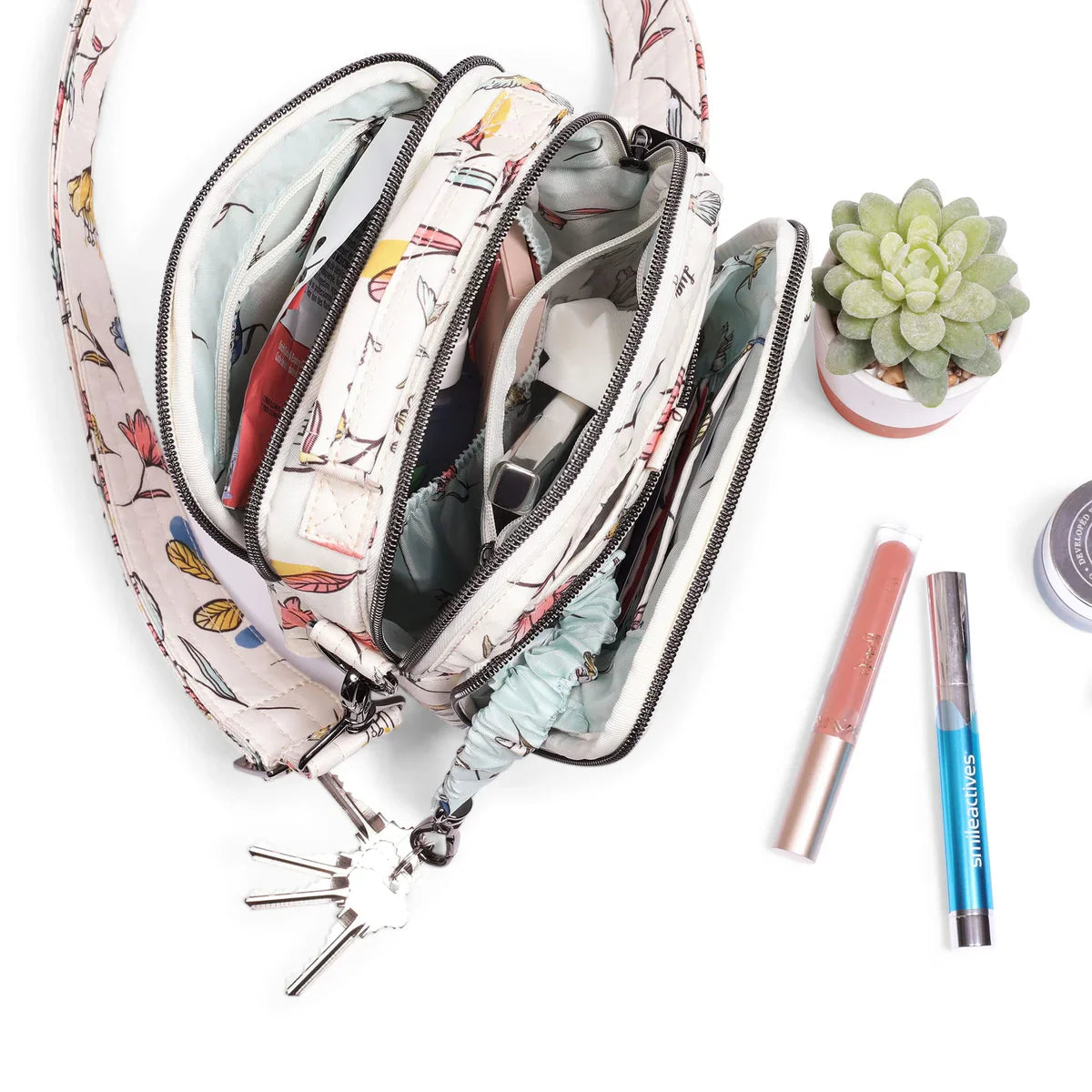 LUG - Skeeter Convertible Crossbody