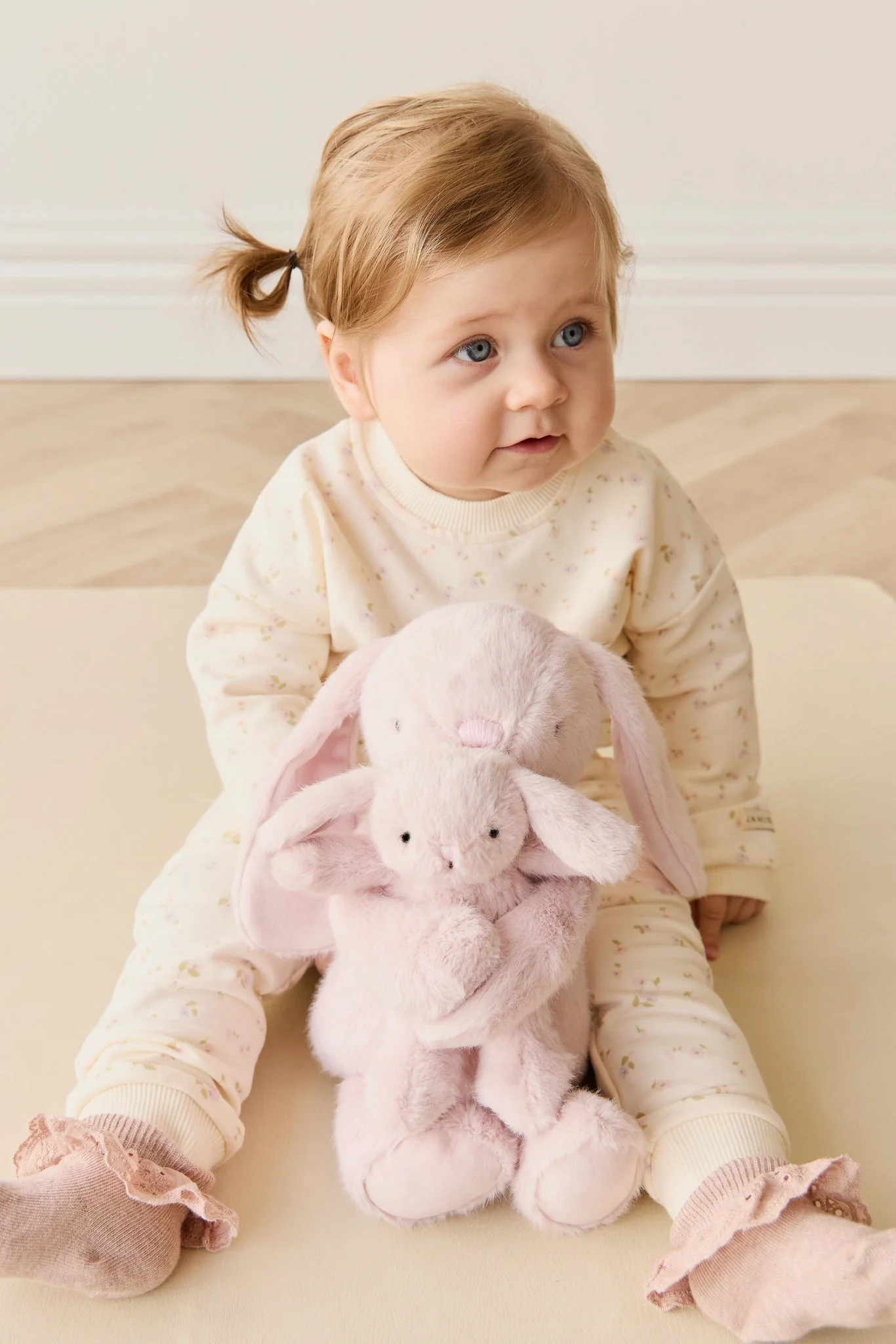 Hugging Rabbit Plush Stock Plush - Frankie the Hugging Bunny - Blossom - Snuggle Bunnies – こんにちは ...