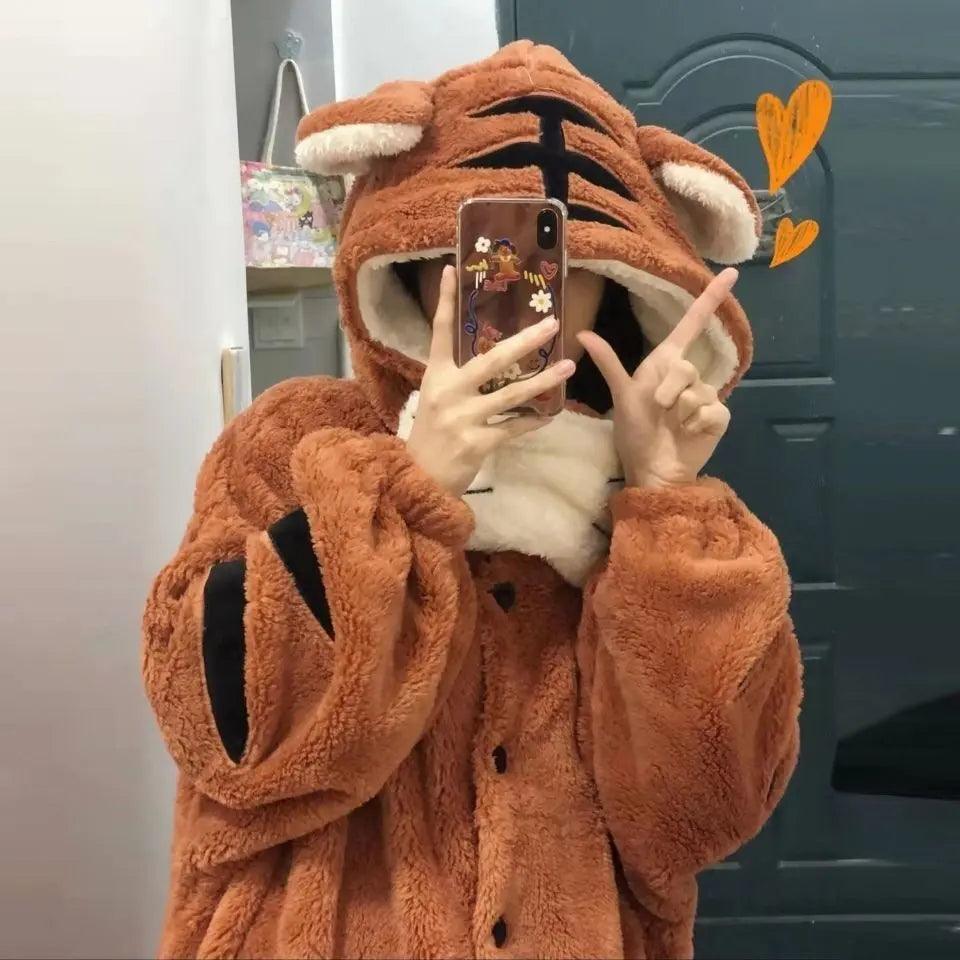 Soft Girl Pajamas Cute Little Tiger Flannel Pajamas For Women