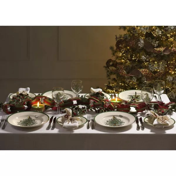 Spode - Christmas Tree - Round Covered Casserole 2Pt