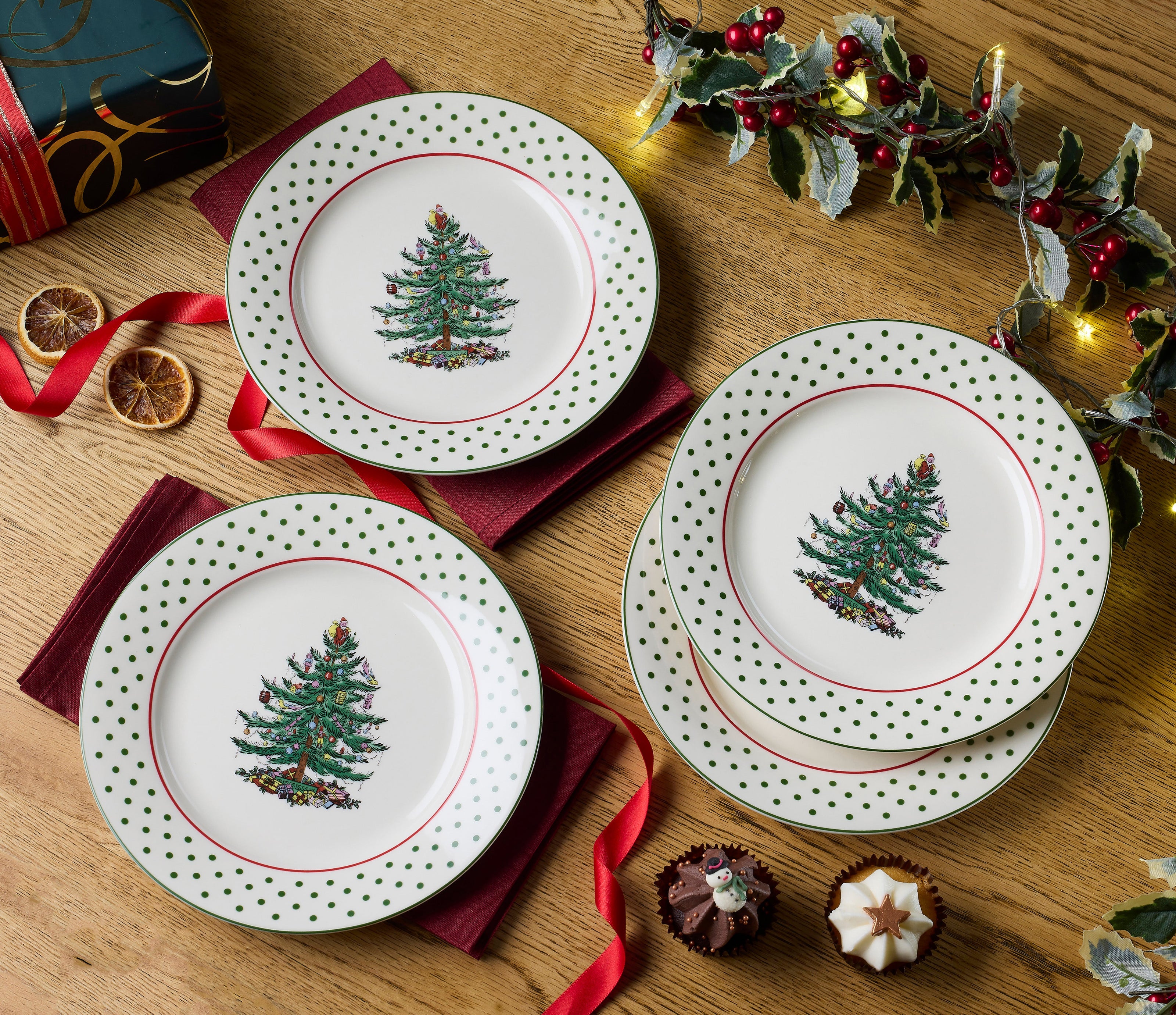 Spode - Polka Dot Dessert Plates (Set of 4)
