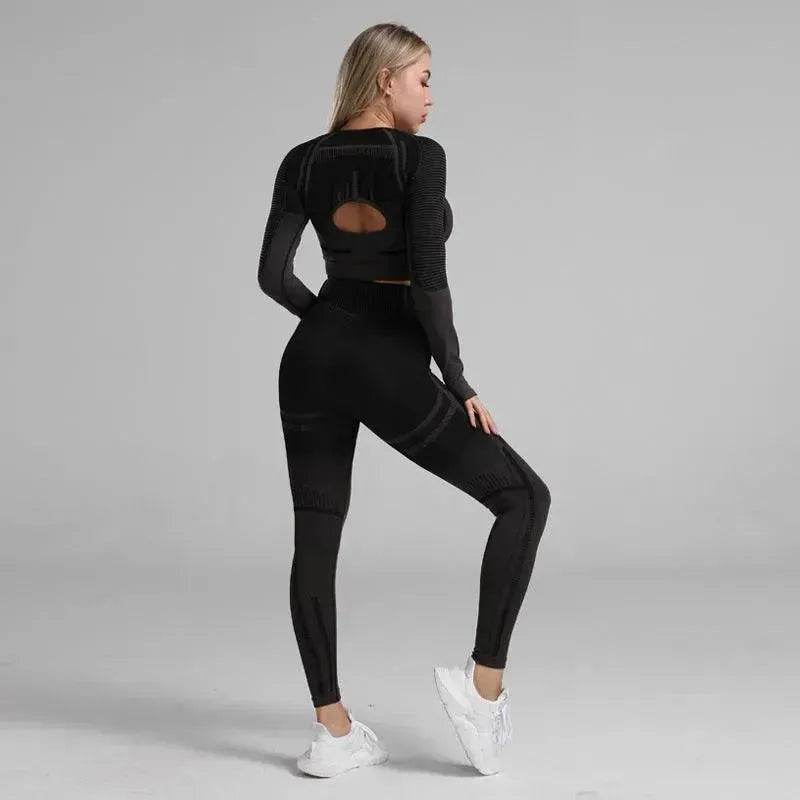 Sports gym clothes tight