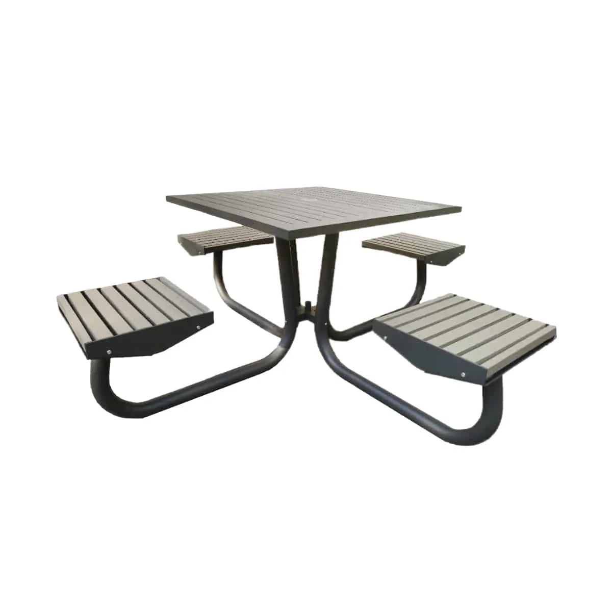 Table en grappe carrée Marco 36″