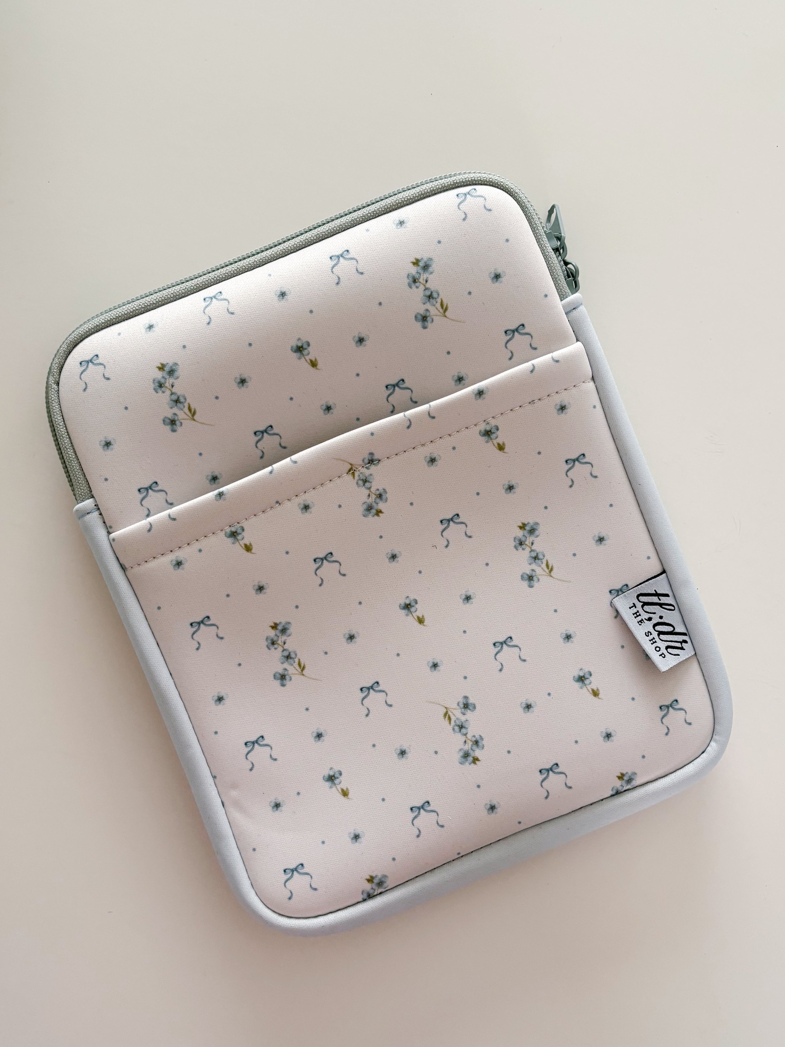 Bluebelle - Book Keeper