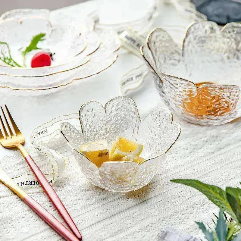 Traditional Japanese Style Hammer Pattern Petal Glass Bowl Set