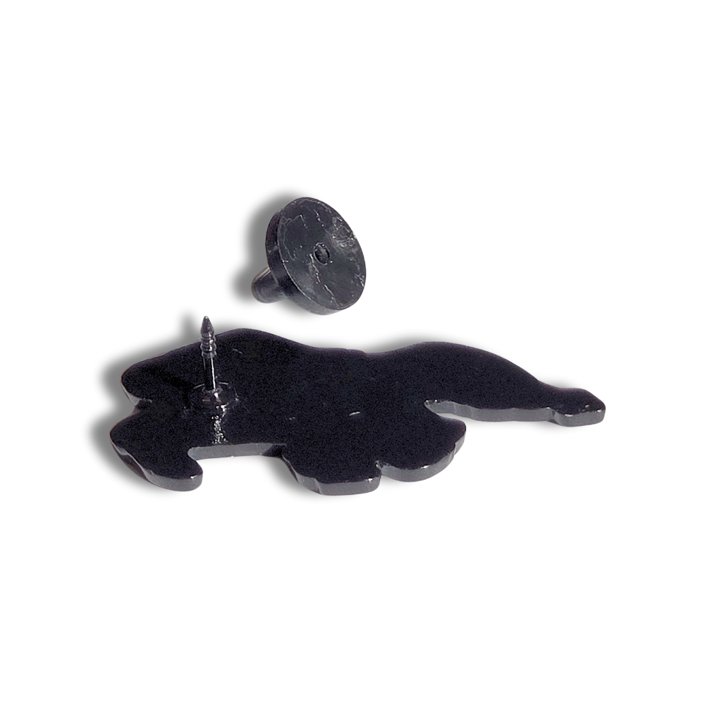 'Tramp' Dog | Collectible Pin