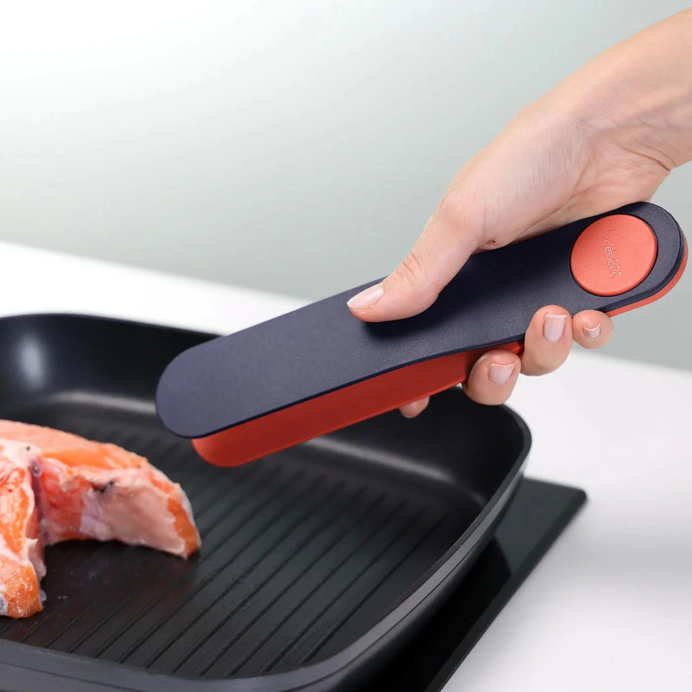 Trebonn - Twist Multi-Tool Spatula & Tongs Coral/Grey