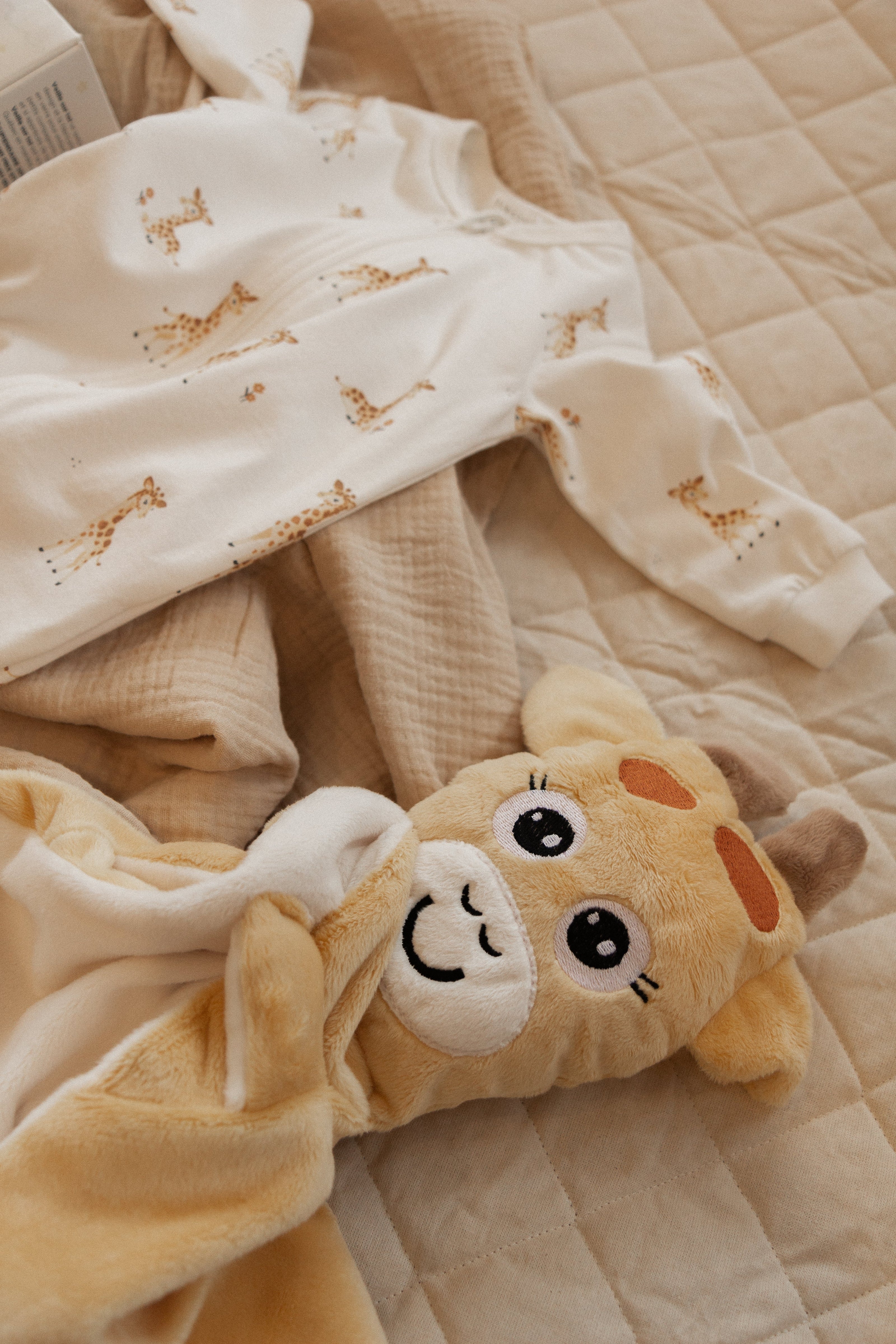 Baby Blankie - Gisèle the giraffe - Veille sur toi