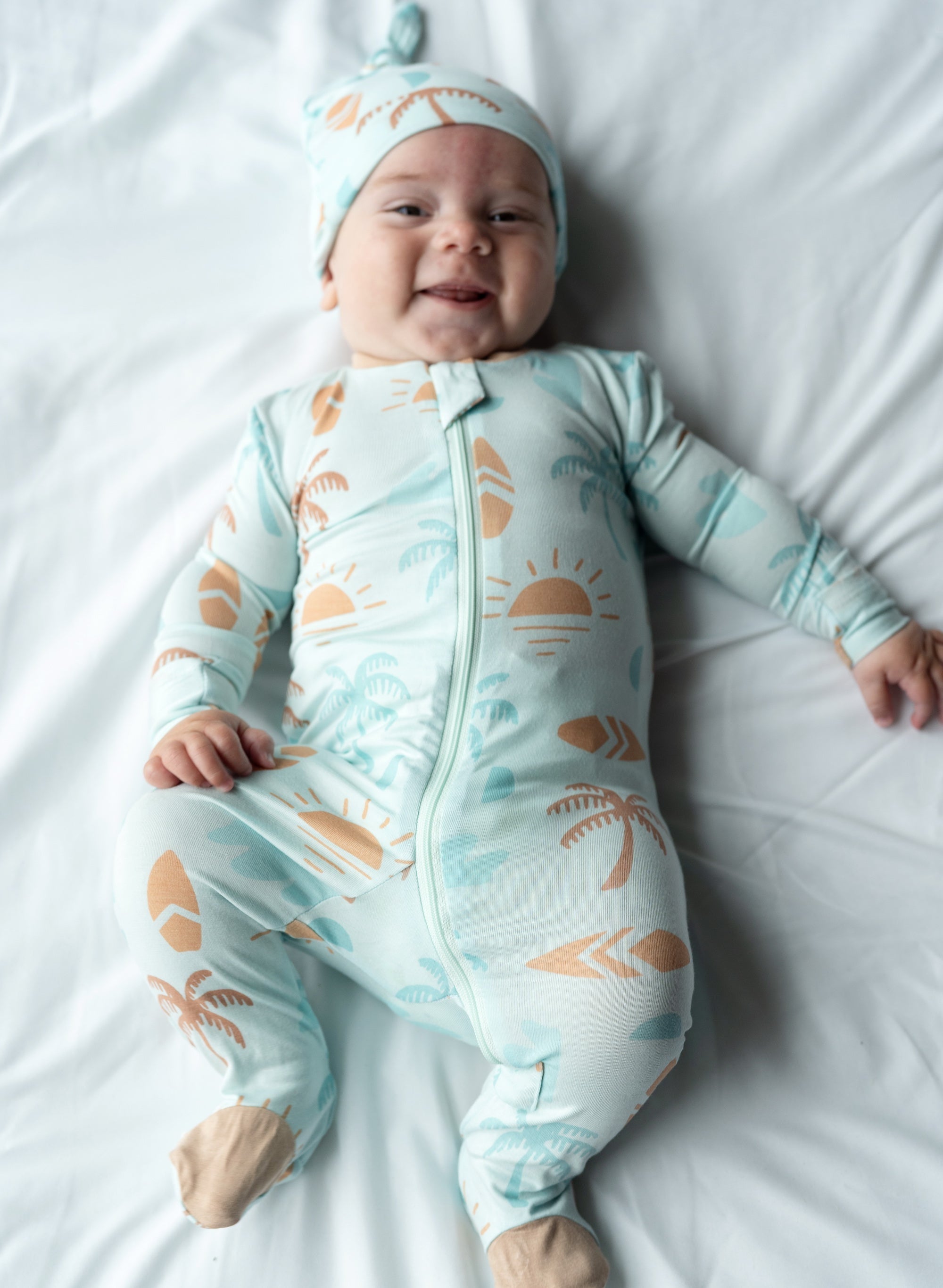 Bamboo Footies with Two Way Zipper (Sunny Shores Print)