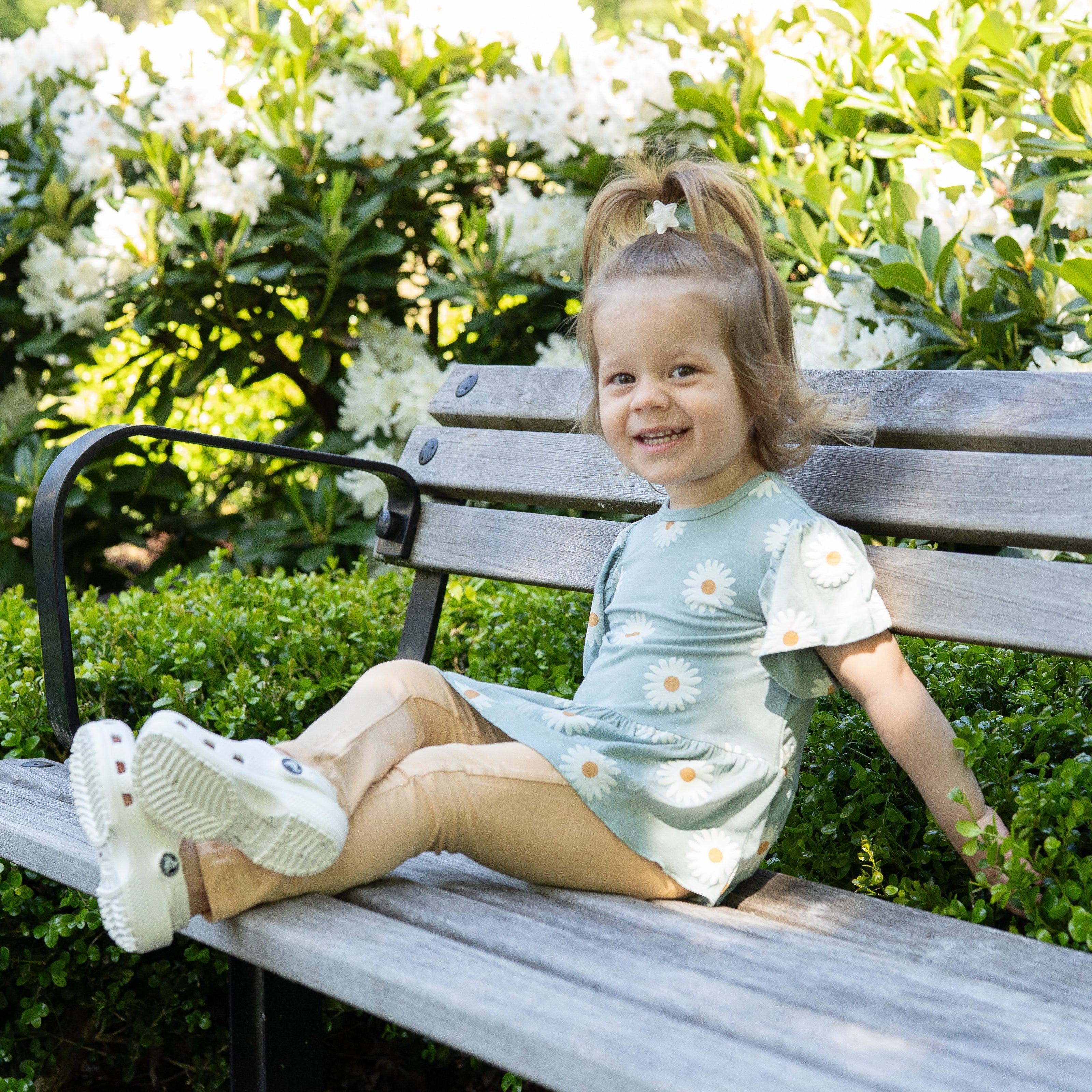 Bamboo Bell Sleeve Top (Daisy Print)