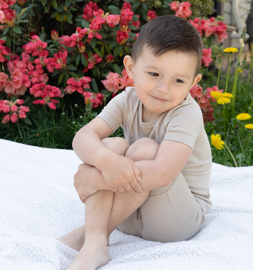 Bamboo Short Sleeve Top & Shorts Pajama Set (Owl Feather)
