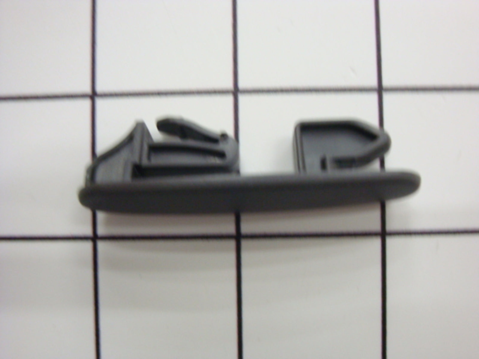 Clip de retenue de panier de lave-vaisselle Whirlpool WPW10508950