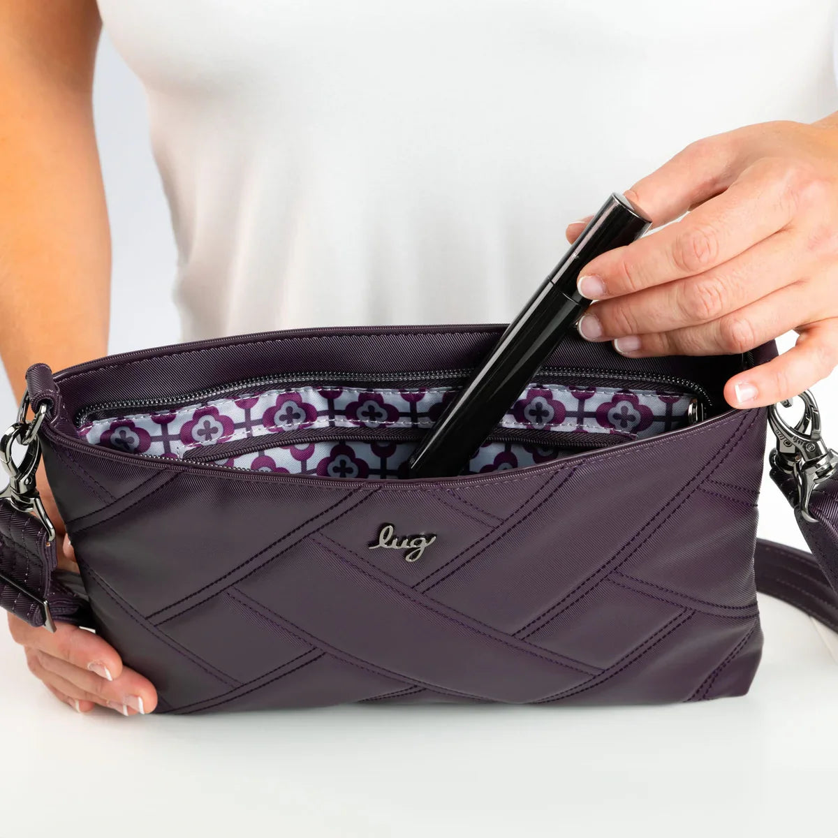 Sac à bandoulière VL en satin de luxe Waltz de LUG