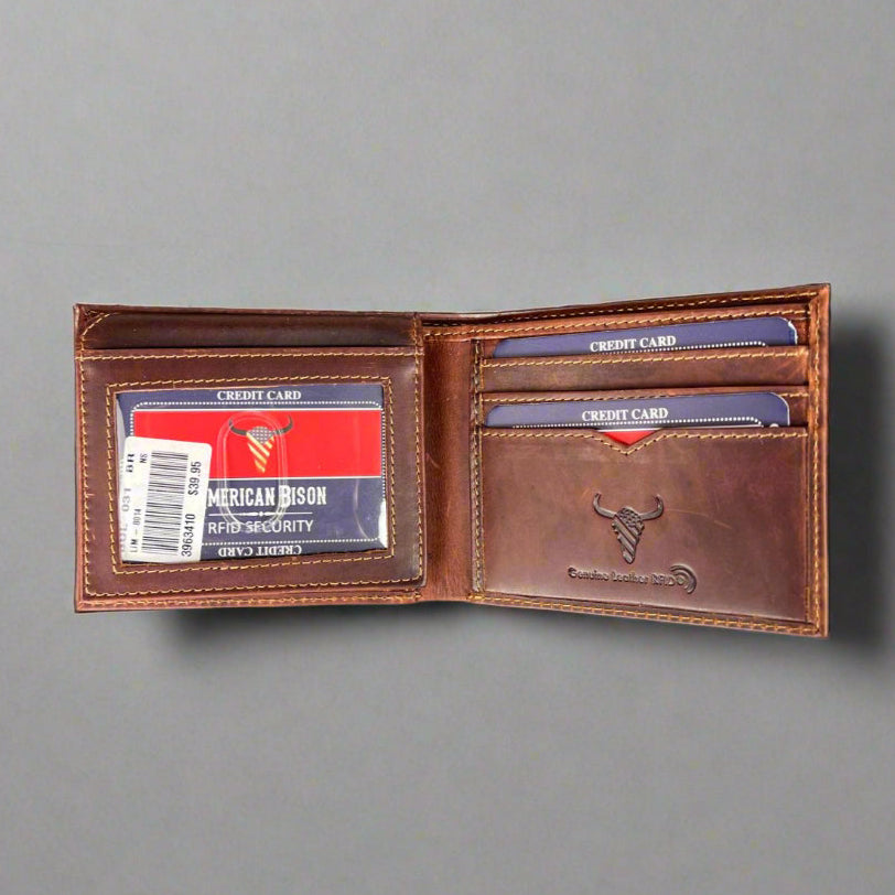 Men’s Bifold Flip-Up Cow Leather Wallet
