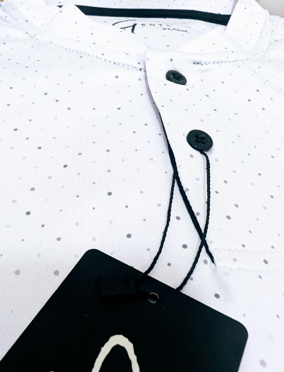 Black & White Scatter