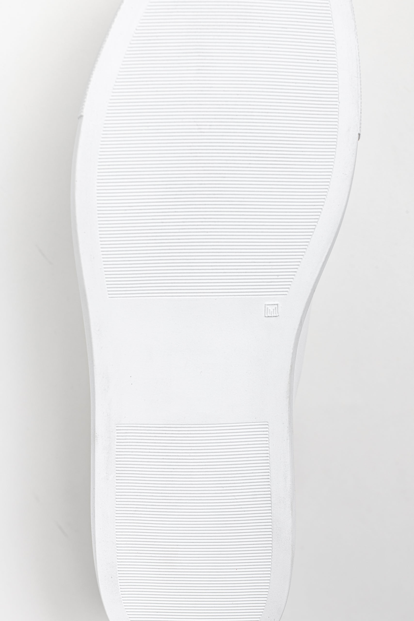 Off White Calfskin Città Sneaker