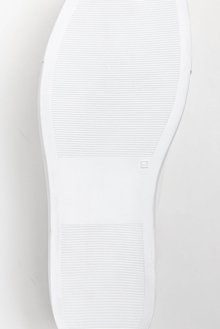 Off White Calfskin Città Sneaker