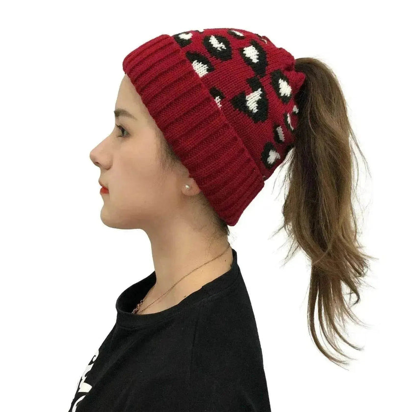 Women's Leopard Jacquard Ponytail Knitted Woolen Hat
