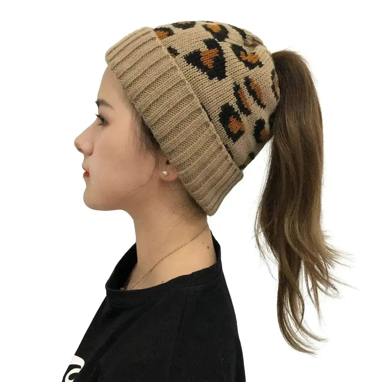 Women's Leopard Jacquard Ponytail Knitted Woolen Hat