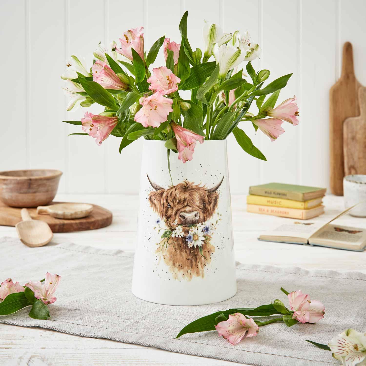 Wrendale DESIGNS - Vase - Cow | 8 Inch