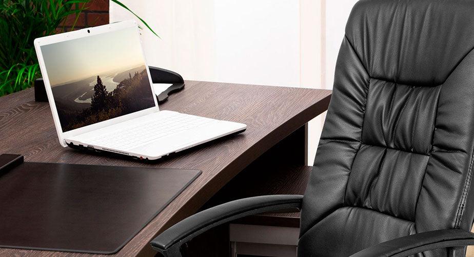 Xtech - Chair - Calabria | Executive office chair with armrests (AM160GEN32)
