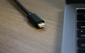 Xtech - USB-C to HDMI 6ft Cable 4K Ultra HD - Black-XTC-545