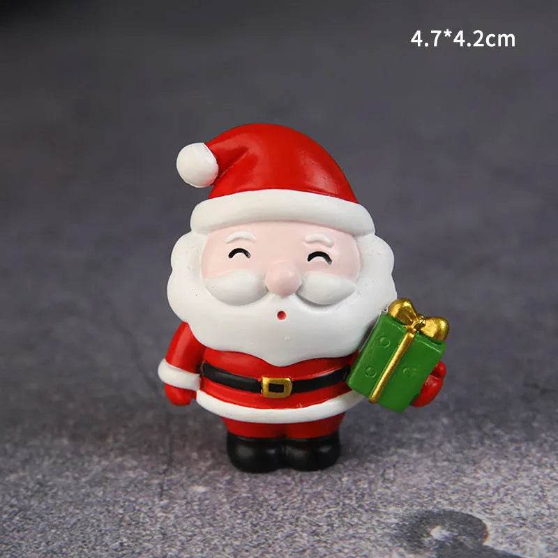 Decorative Resin Ornaments For Christmas Baked Cakes