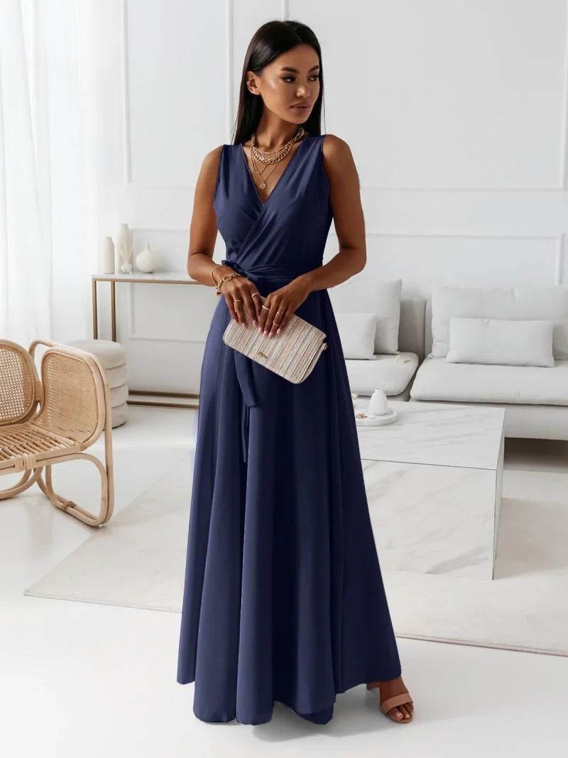 V-neck Sleeveless Dress With Belt Summer Fashion.
