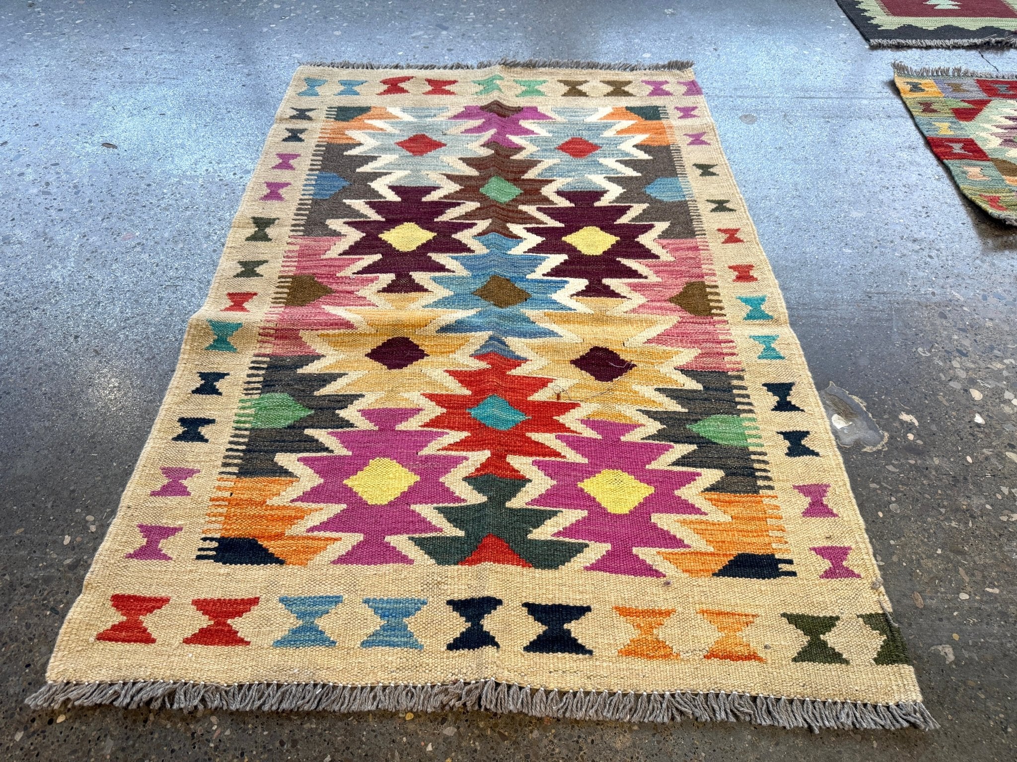 Afghan Maimana Kilim Rug | 2' 8