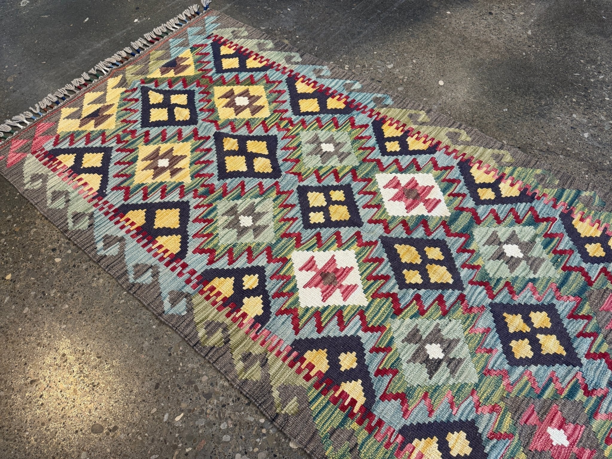 Afghan Maimana Kilim Rug | 2' 8