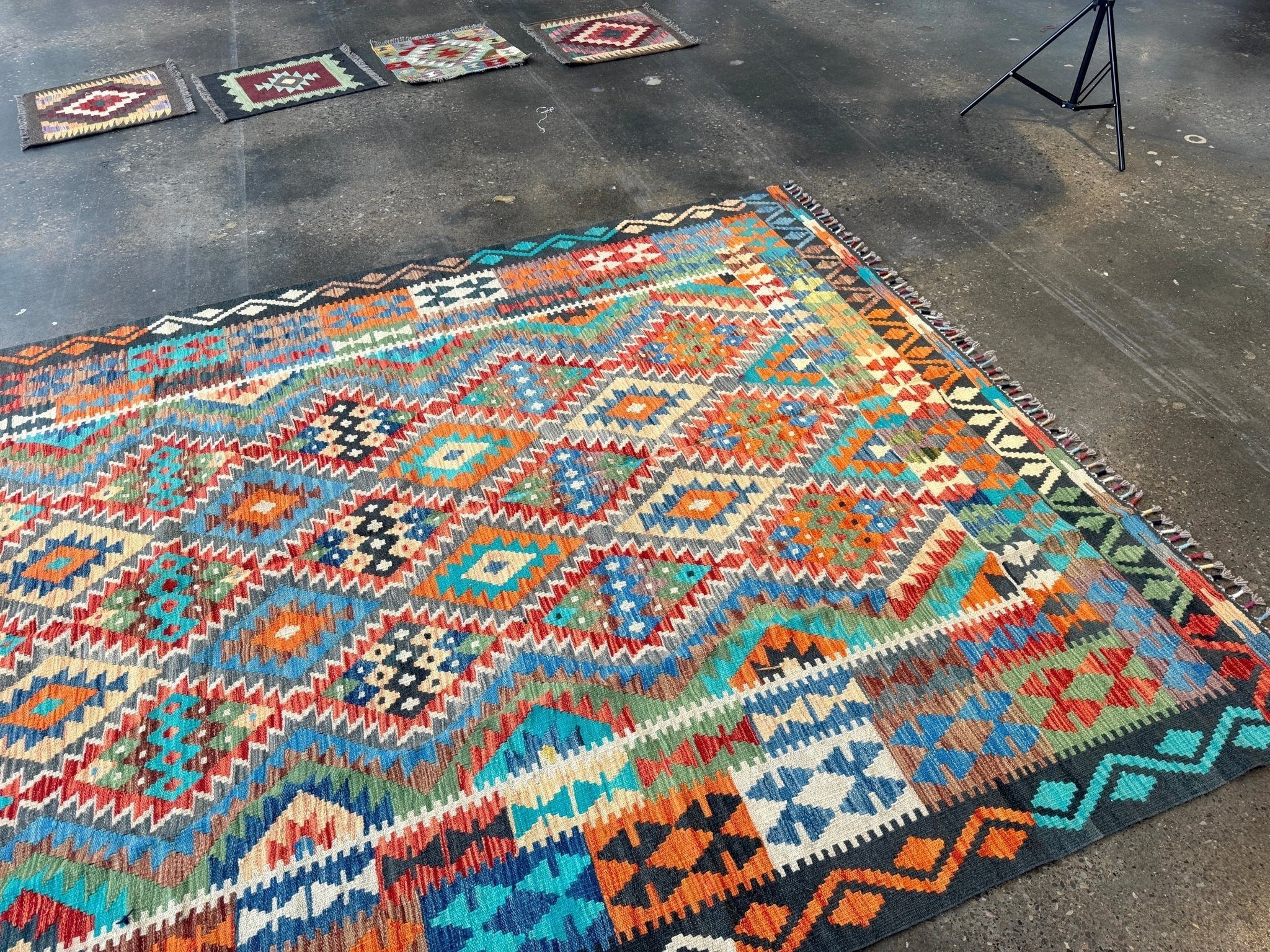 Afghan Maimana Kilim Rug | 6' 6