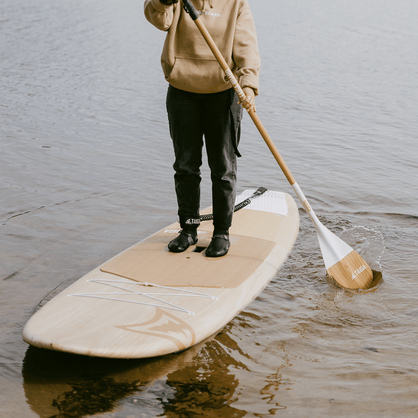AKOYA 9'5'' - HARD PADDLE BOARD (ROOT COLLECTION)