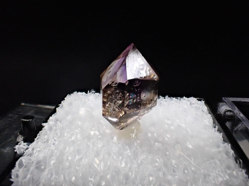 Amethyst Scepter – Goboboseb Mountains, Namibia – Phantom Inclusions – Micro Specimen (16mm)