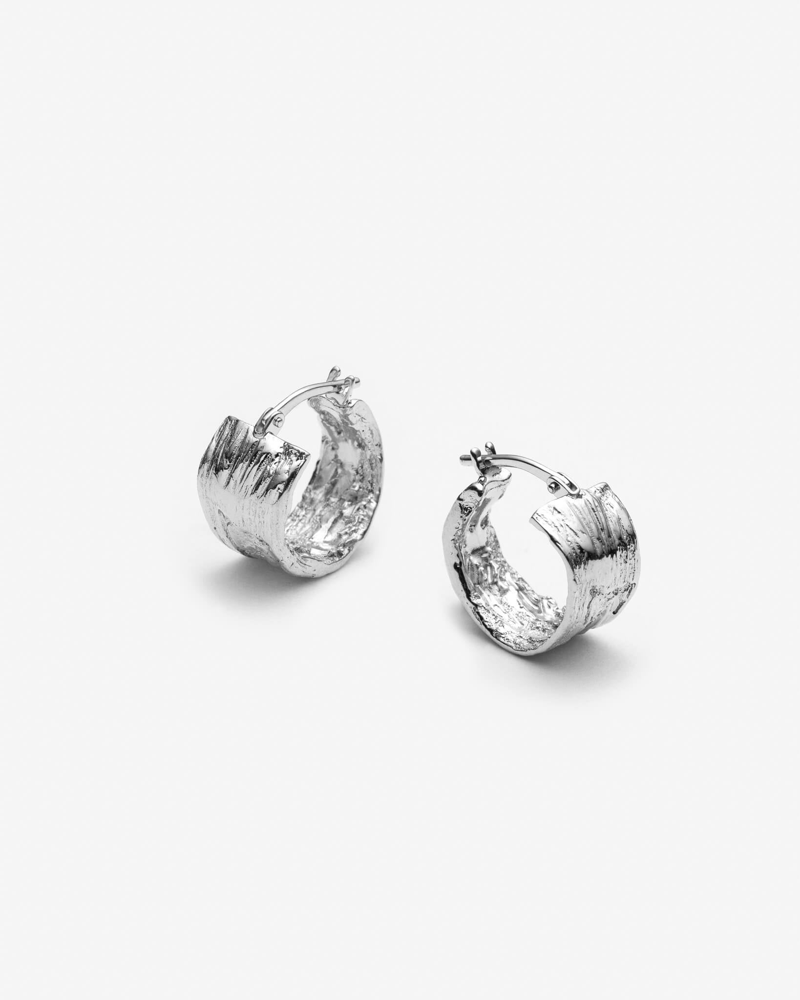 Dare – Anneaux en or pour oreille faits à la main