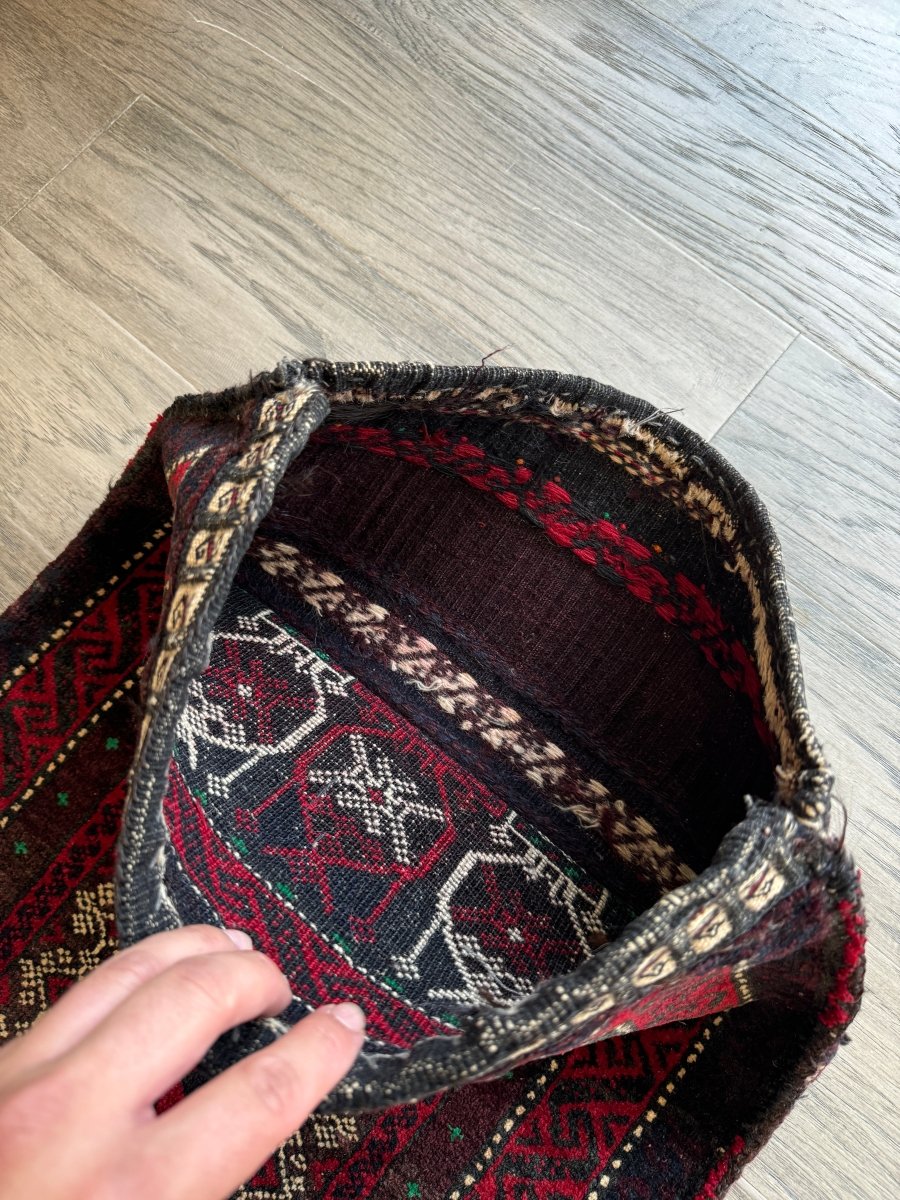 Antique Baluch Saddlebag | 1' 8